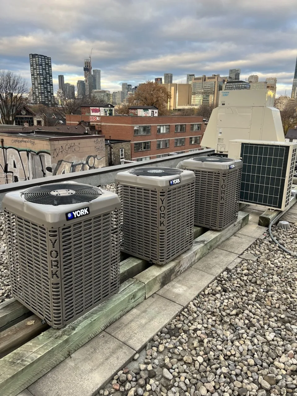 Commercial HVAC maintenance plan service